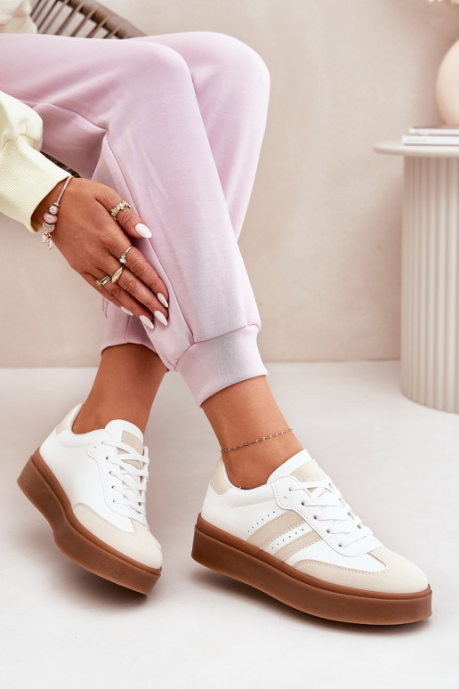Chaussures modèle baskets Féminin avec une plateforme en cuir écologique beige-couleur blanche Ediriella Chaussures modèle baskets Féminin avec une plateforme en cuir écologique beige-couleur blanche Ediriella