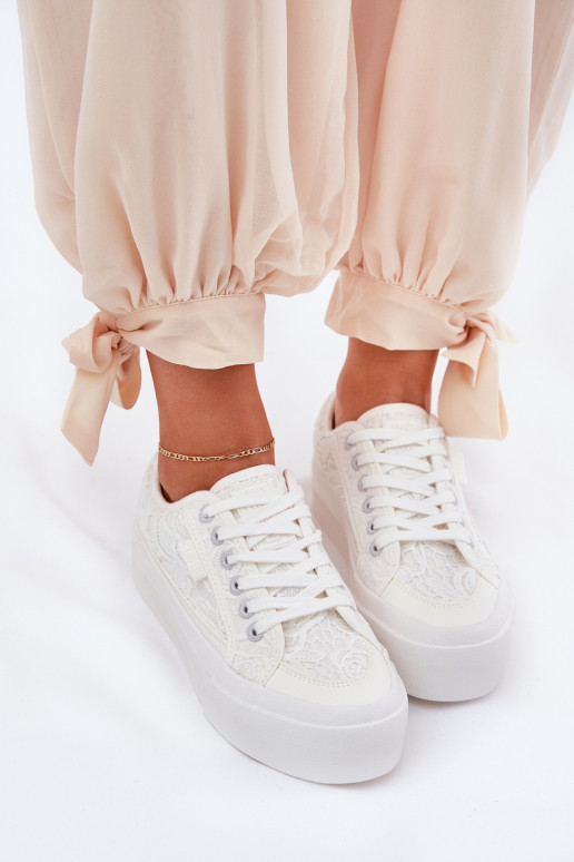 avec des motifs de dentelle Chaussures de loisirs Big Star RR274747 couleur blanche avec des motifs de dentelle Chaussures de loisirs Big Star RR274747 couleur blanche