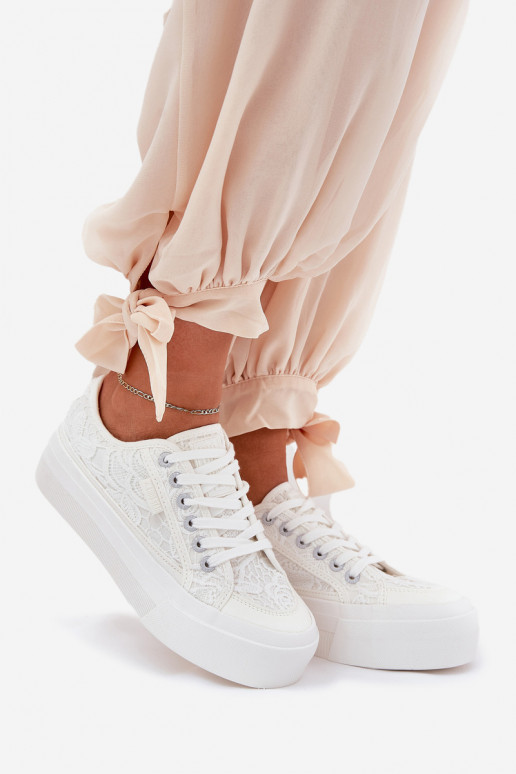 avec des motifs de dentelle Chaussures de loisirs Big Star RR274747 couleur blanche avec des motifs de dentelle Chaussures de loisirs Big Star RR274747 couleur blanche