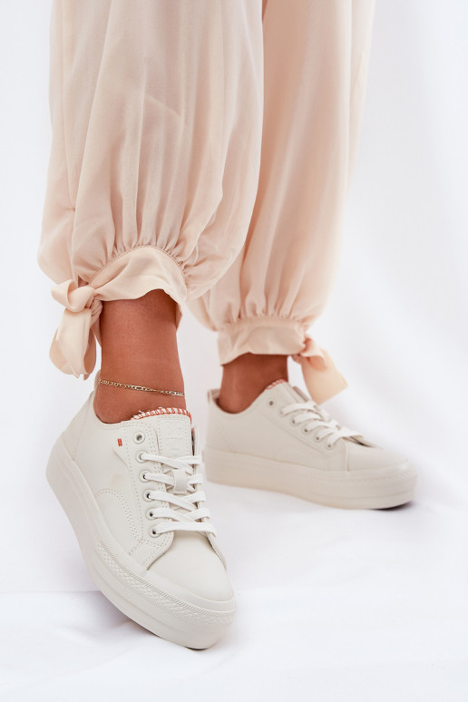 Chaussures de loisirs avec une plateforme en cuir écologique Big Star RR274A297 couleur ivoire Chaussures de loisirs avec une plateforme en cuir écologique Big Star RR274A297 couleur ivoire