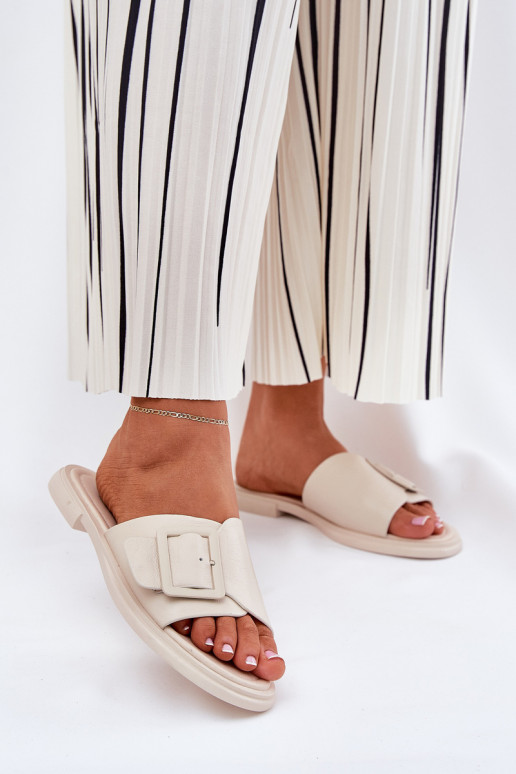 Leren pantoffels Dames met gespen D&A SJ2302-01 beige Leren pantoffels Dames met gespen D&A SJ2302-01 beige