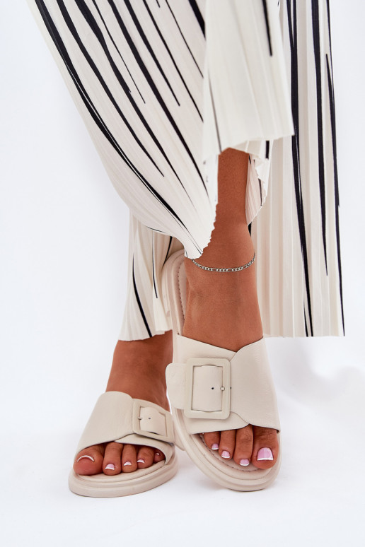 Lederhausschuhe Feminin mit Schnallen D&A SJ2302-01 Beige Lederhausschuhe Feminin mit Schnallen D&A SJ2302-01 Beige