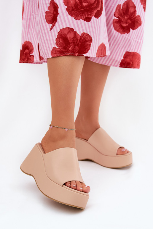 Eko Pantoufles en cuir Féminin avec une plateforme I Koturnie beige Kisoffi