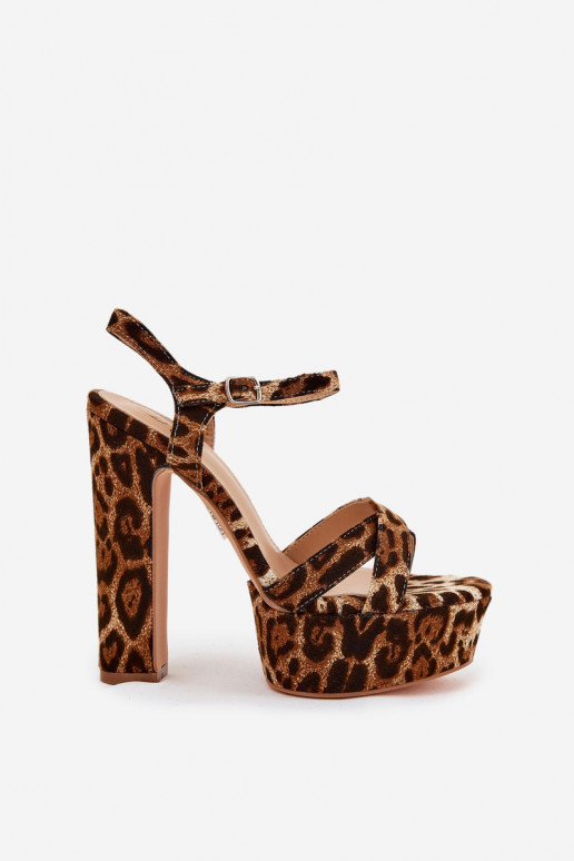 Damensandalen In einem hohen Posten und Plattform mit Leopardenfellmuster braune Farbe Jovenes