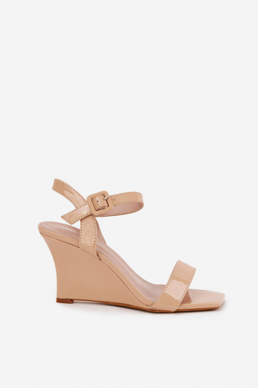 Sandales laquées pour femme Sur un coin Nude Vliraya Sandales laquées pour femme Sur un coin Nude Vliraya