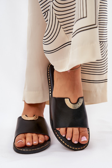 Pantoufles pour femmes Eko Peau Avec des décorationsi Detalami couleur noire Mevith 2