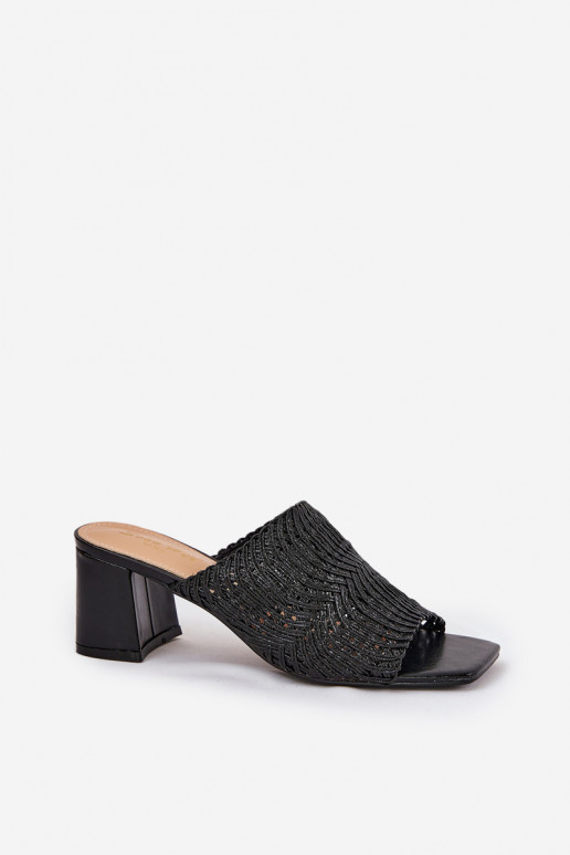 Pantoufles pour femmes Avec tresse avec des talons couleur noire Ciariloria Pantoufles pour femmes Avec tresse avec des talons couleur noire Ciariloria