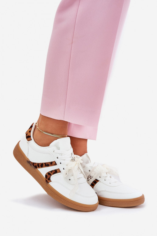 Faible Chaussures modèle baskets Féminin avec de la dentelle avec des motifs en fourrure de léopard couleur blanche Zielle Faible Chaussures modèle baskets Féminin avec de la dentelle avec des motifs en fourrure de léopard couleur blanche Zielle