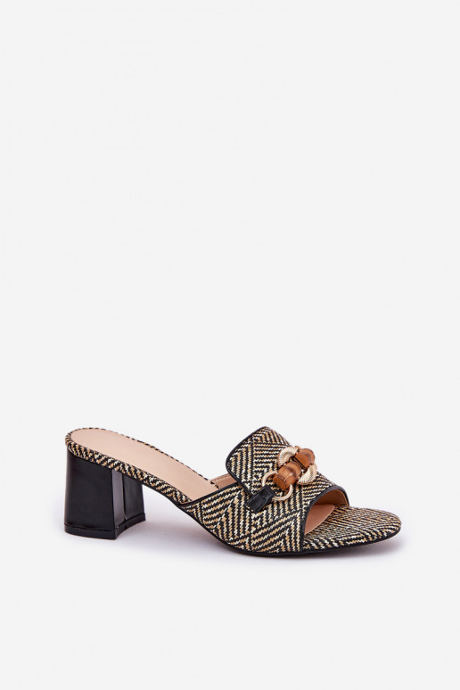 Pantoufles pour femmes avec des talons avec des ornements couleur noire Ovittole Pantoufles pour femmes avec des talons avec des ornements couleur noire Ovittole