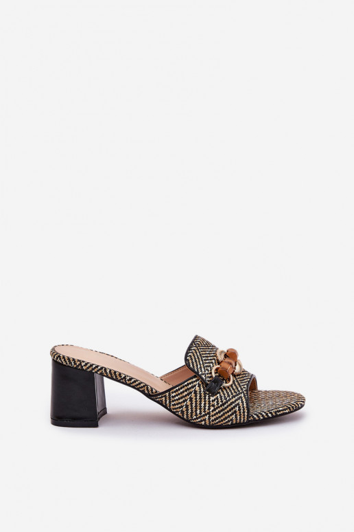 Pantoufles pour femmes avec des talons avec des ornements couleur noire Ovittole Pantoufles pour femmes avec des talons avec des ornements couleur noire Ovittole