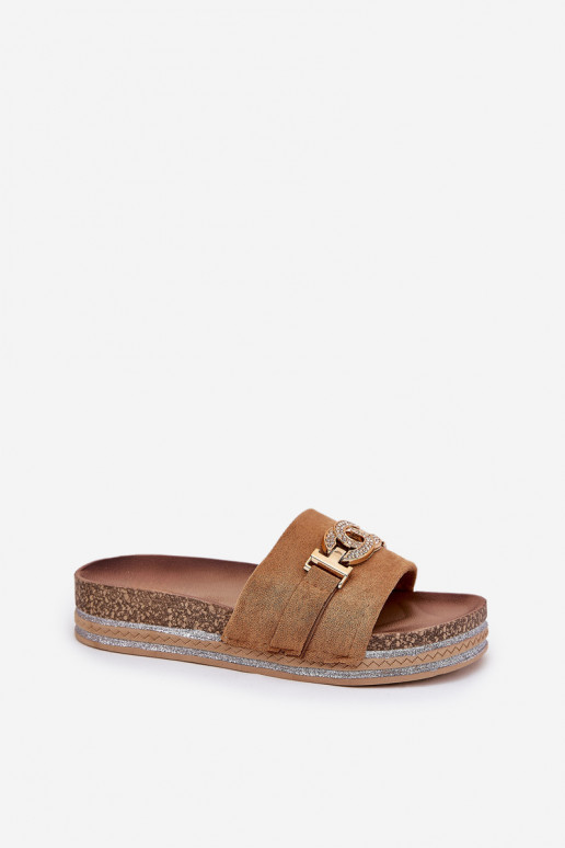 Pantoufles pour femmes Ze couleur doréem Detalem avec une plateforme avec éclat marron Eanes Pantoufles pour femmes Ze couleur doréem Detalem avec une plateforme avec éclat marron Eanes