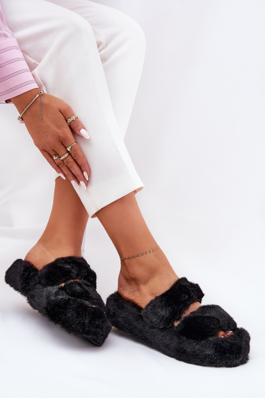 avec un manteau de fourrure Chaussons Féminin avec une plateforme couleur noire Talfedi avec un manteau de fourrure Chaussons Féminin avec une plateforme couleur noire Talfedi