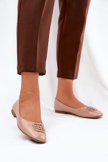 avec effet vernis Style élégant Ballerines Féminin Avec des décorations Detalem Vinceza 17377 beige 2
