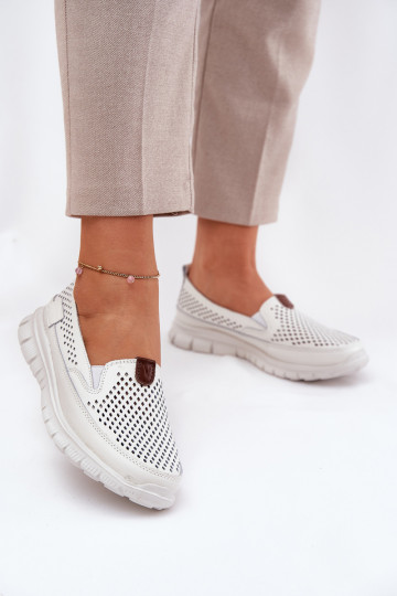 Ballerines ajourées Fabriqué en cuir naturel Vinceza 95336 couleur blanche