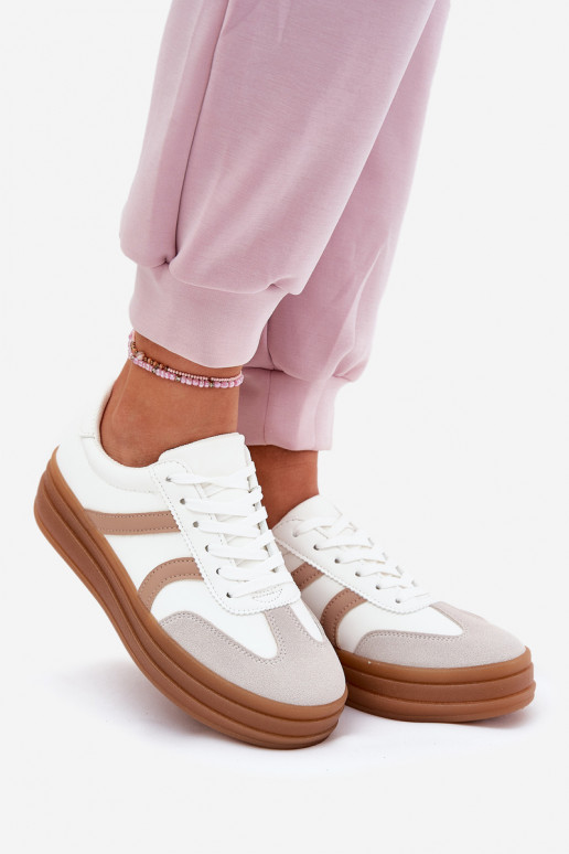 Chaussures modèle baskets Féminin avec une plateforme couleur blanche Tolianna