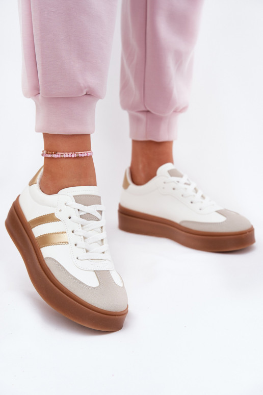 Sneakers Stilvollllschuhe Feminin mit einer Plattform aus Öko-Leder INeiß-goldene Farbe Elaraven