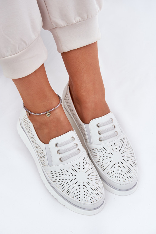 Schuhe Feminin Ein überzeugendes Stilvollll mit durchbrochenen Elementen Zueiße Farbe Azethia