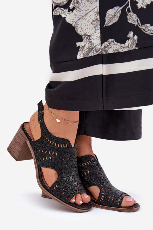 avec des éléments ajourés Sandales à talons hauts pour femme couleur noire Tosine avec des éléments ajourés Sandales à talons hauts pour femme couleur noire Tosine