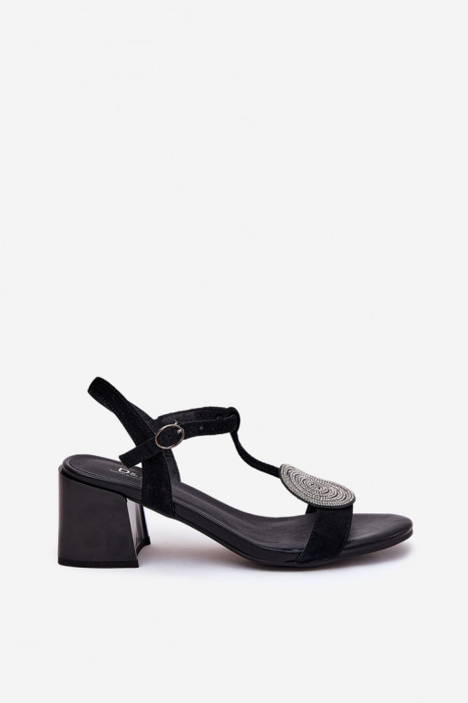 Sandales à talons pour femmes avec des ornements D&A JC51-842 couleur noire Sandales à talons pour femmes avec des ornements D&A JC51-842 couleur noire