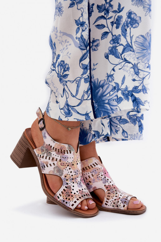 avec des éléments ajourés Sandales à talons hauts pour femme Couleurs différentes Tosine avec des éléments ajourés Sandales à talons hauts pour femme Couleurs différentes Tosine