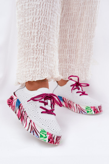 Baskets en cuir blanches avec semelle texturée Vinceza 88017 2
