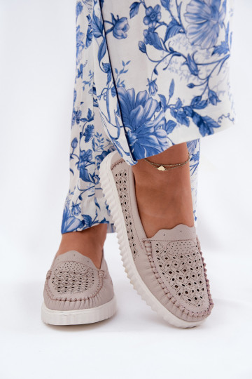 Leer dames mocassins met opengeInerkte elementen Vinceza 88028 beige 2