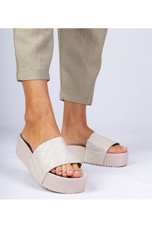 Beige Damen Hausschuhe mit Mustern...