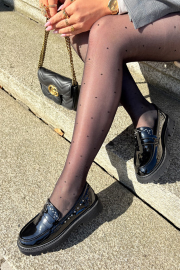 Mocassins femmes avec effet vernis et décoration couleur noir Įjungtallae 2