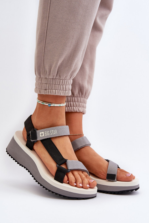 Damensandalen mit einer Plattform I Koturnie Big Star NN274A054 graue Farbe Damensandalen mit einer Plattform I Koturnie Big Star NN274A054 graue Farbe