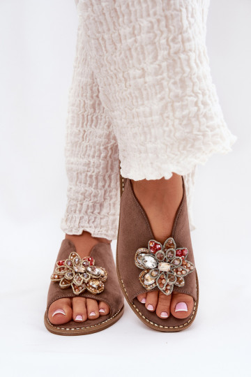 Damensandalen mit breiten Absätzen mit Ornamenten S.Barski KV27-001 Beige 2