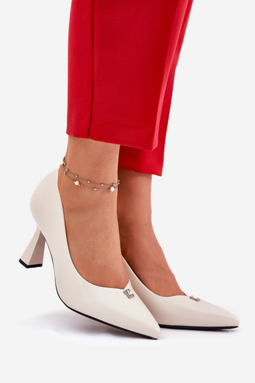 Elegante stijl Schoenen Op Rozszerzanej Szpilce Vinceza 62222 beige Elegante stijl Schoenen Op Rozszerzanej Szpilce Vinceza 62222 beige