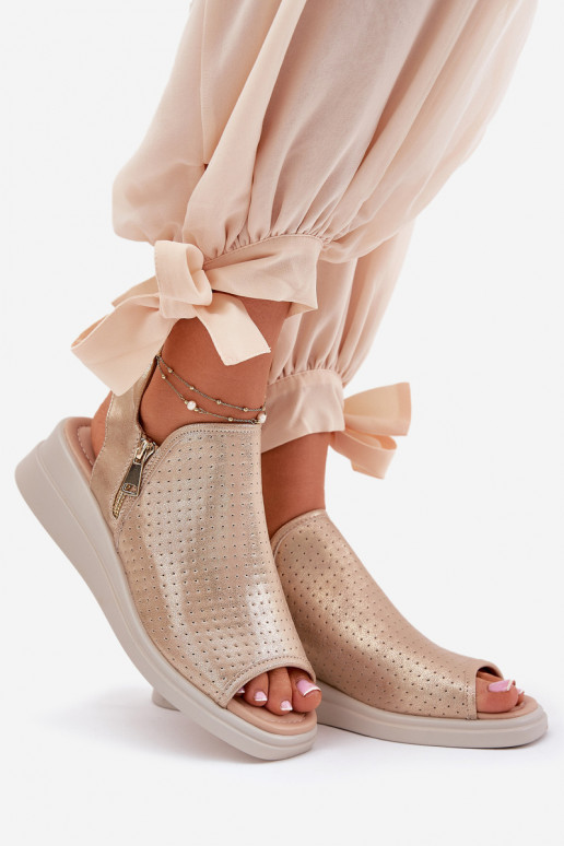 Sandales pour femmes Sur un coin couleur dorée Mevinette