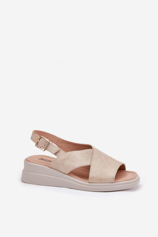 Sandales pour femmes Sur un coin en cuir écologique couleur dorée Quilara Sandales pour femmes Sur un coin en cuir écologique couleur dorée Quilara