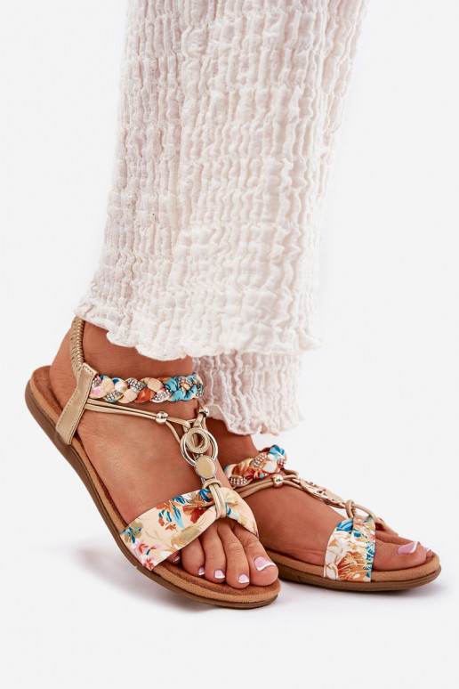 Sandales plates pour femmes Z Plecionymi Bandesem Et la décoration Artiker 56C1316 couleur dorée