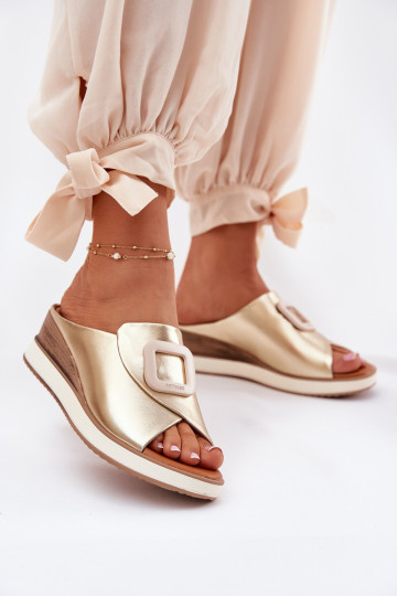 Chaussons en cuir véritable avec plateforme Artiker 56C2146 couleur dorée