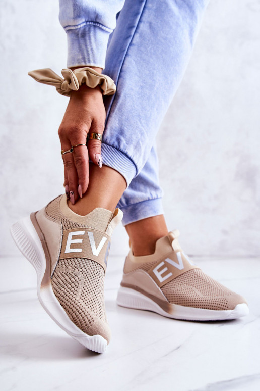 Féminin baskets Un modèle convaincant beige Lorane