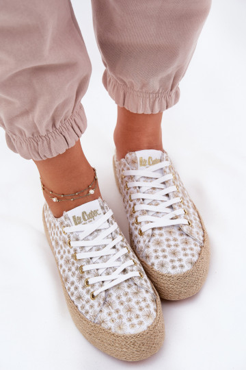 Gemustert Freizeitschuhe mit einer Plattform Mit Zopf Lee Cooper LCIN-25-08-3648L INeiß-goldene Farbe 2