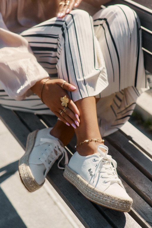 Casual schoenen met veters Lee Cooper LCIN-25-44-3217 in wit