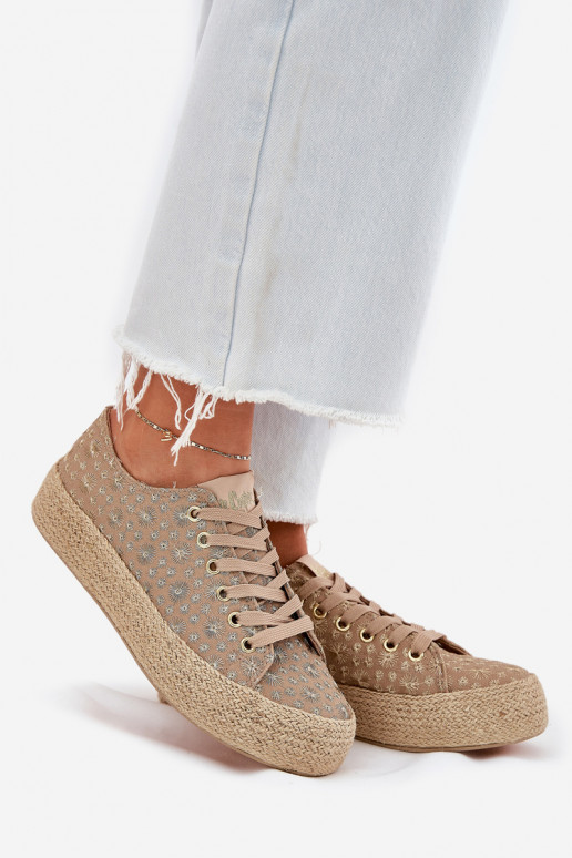 Gemustert Freizeitschuhe mit einer Plattform Mit Zopf Lee Cooper LCIN-25-08-3646L Khaki-Farbe Gemustert Freizeitschuhe mit einer Plattform Mit Zopf Lee Cooper LCIN-25-08-3646L Khaki-Farbe