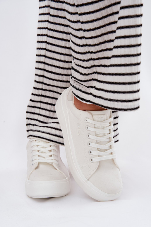 Chaussures de loisirs avec une plateforme Big Star RR274463 couleur blanche  Chaussures de loisirs avec une plateforme Big Star RR274463 couleur blanche