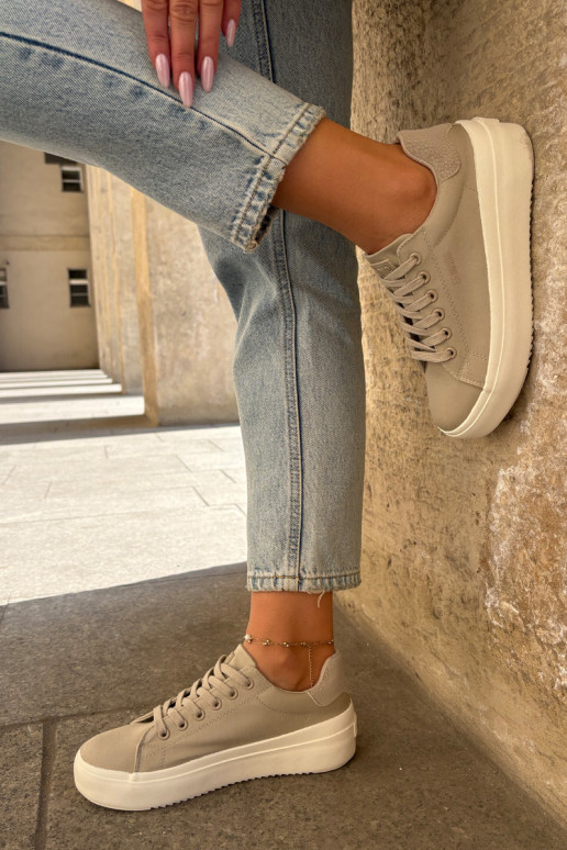  Freizeitschuhe mit einer Plattform Big Star RR274465 Beige