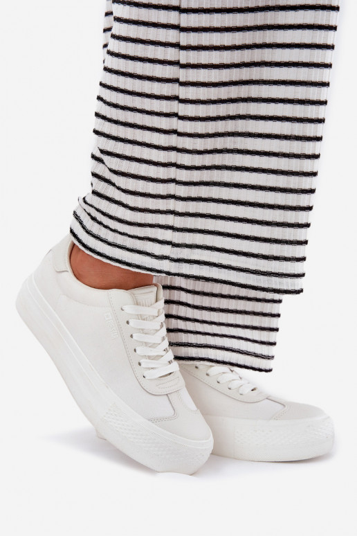 Chaussures de loisirs avec une plateforme Big Star RR274337 couleur blanche