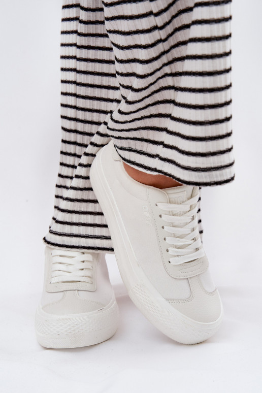 Chaussures de loisirs avec une plateforme Big Star RR274337 couleur blanche