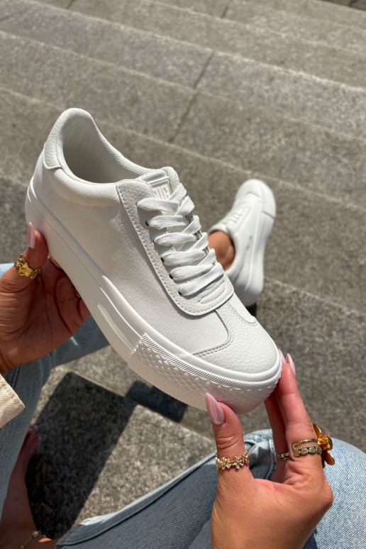 Chaussures de loisirs avec une plateforme Big Star RR274337 couleur blanche