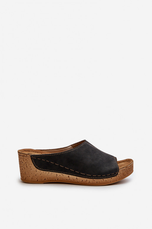 Pantoufles confortables pour femmes Sur un coin Inblu NG000002 couleur noire