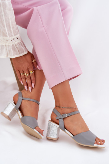 Damen-Sandalen mit hohen Absätzen Vinceza 20275 graue Farbe