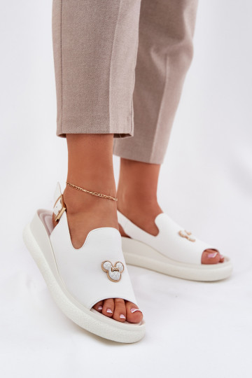 Sandales pour femmes Féminin avec des ornements Vinceza 66757 couleur blanche 2