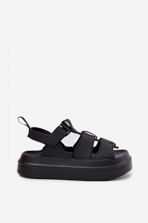 Sandales pour femmes avec une plateforme couleur noire Nitavelia Sandales pour femmes avec une plateforme couleur noire Nitavelia