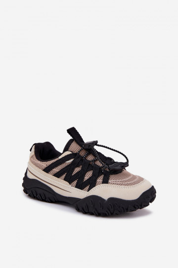 Chaussures modèle baskets Puéril avec une fermeture à pression beige Activénelita