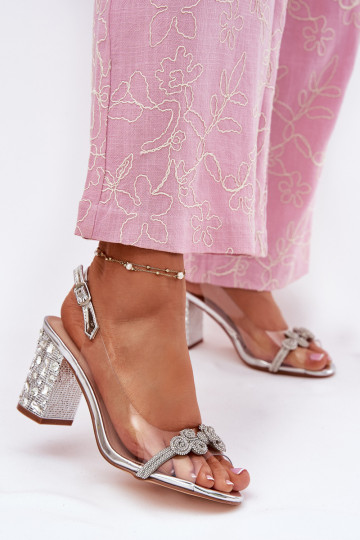 Voir à travers des sandales avec des talons D&A MR51-705 couleur argent 2